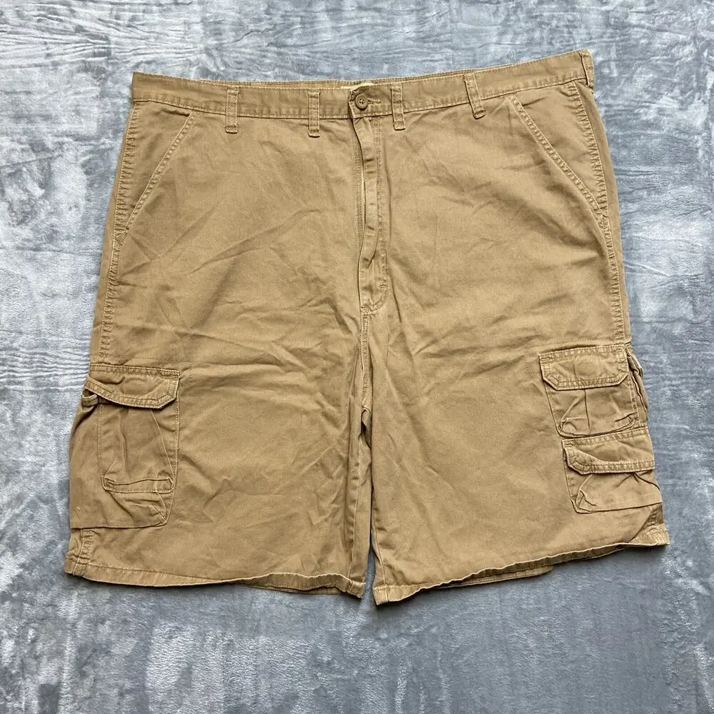 Vintage Wrangler Cargo Shorts Men’s Size 44 Tan‎